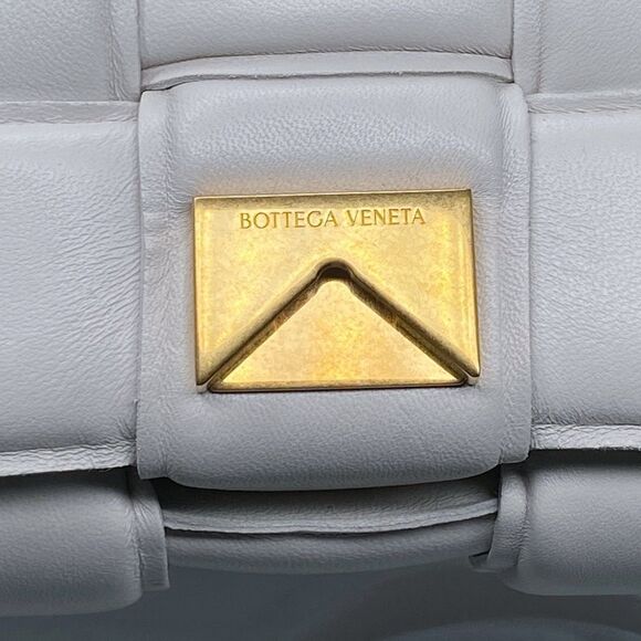 Bottega Veneta The Cassette Padded Leather Crossbody Bag - Picture 14 of 16